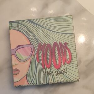 NIB Laura Sanchez Moods Eyeshadow Palette